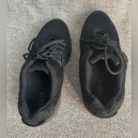 Bloch Black Athletic Shoes with Streamlined Design - Picture 7 of 10